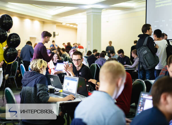 Победители первого объединенного хакатона в Челябинске получили денежный приз в размере 200 000 рублей